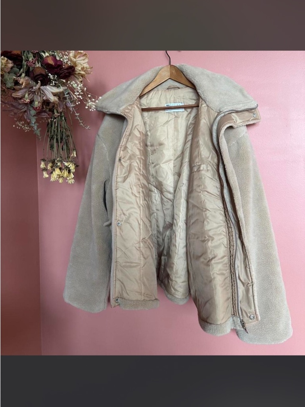 ASOS Design cream teddy jacket - Picture 4 of 4